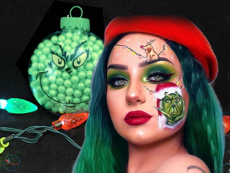 Grinch Eye Makeup