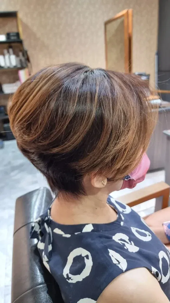 Angled Bob with Highlights