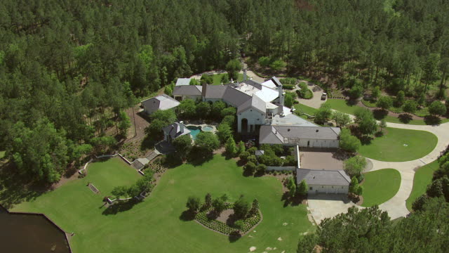 Brett Favre House Pictures 