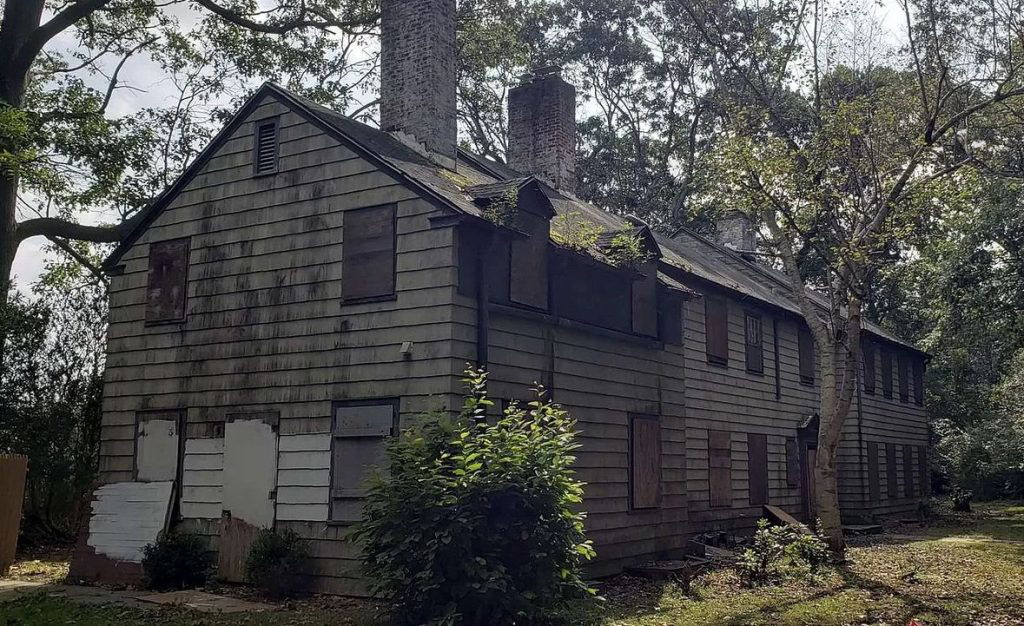 MIchael Gladstein House: A Home with a Creepy Story