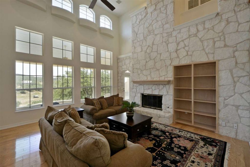 Photos of Tim Duncan's Former House