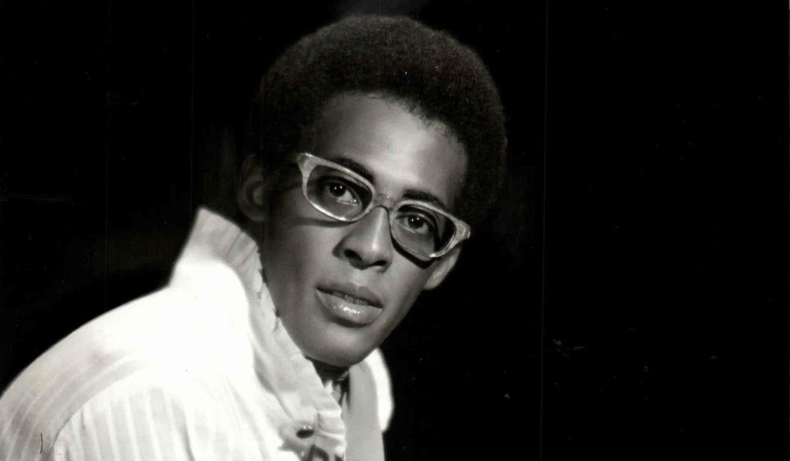 Harmonies of Change: Black Male Singers of the '50s and '60s - GigWise