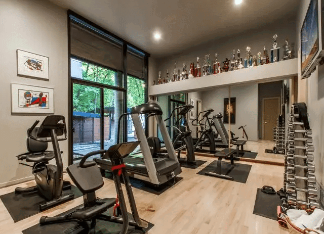 Fitness_and_Entertainment_Spaces