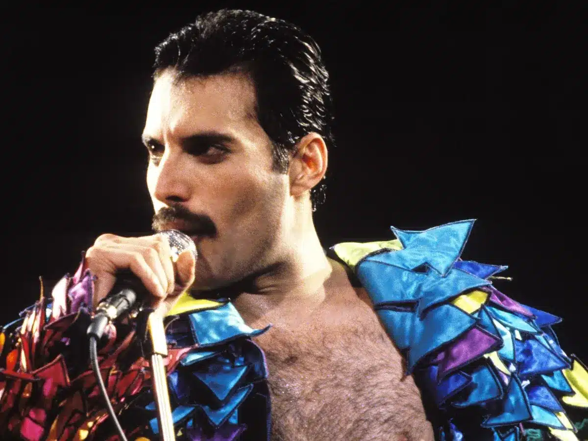 Freddie_Mercury