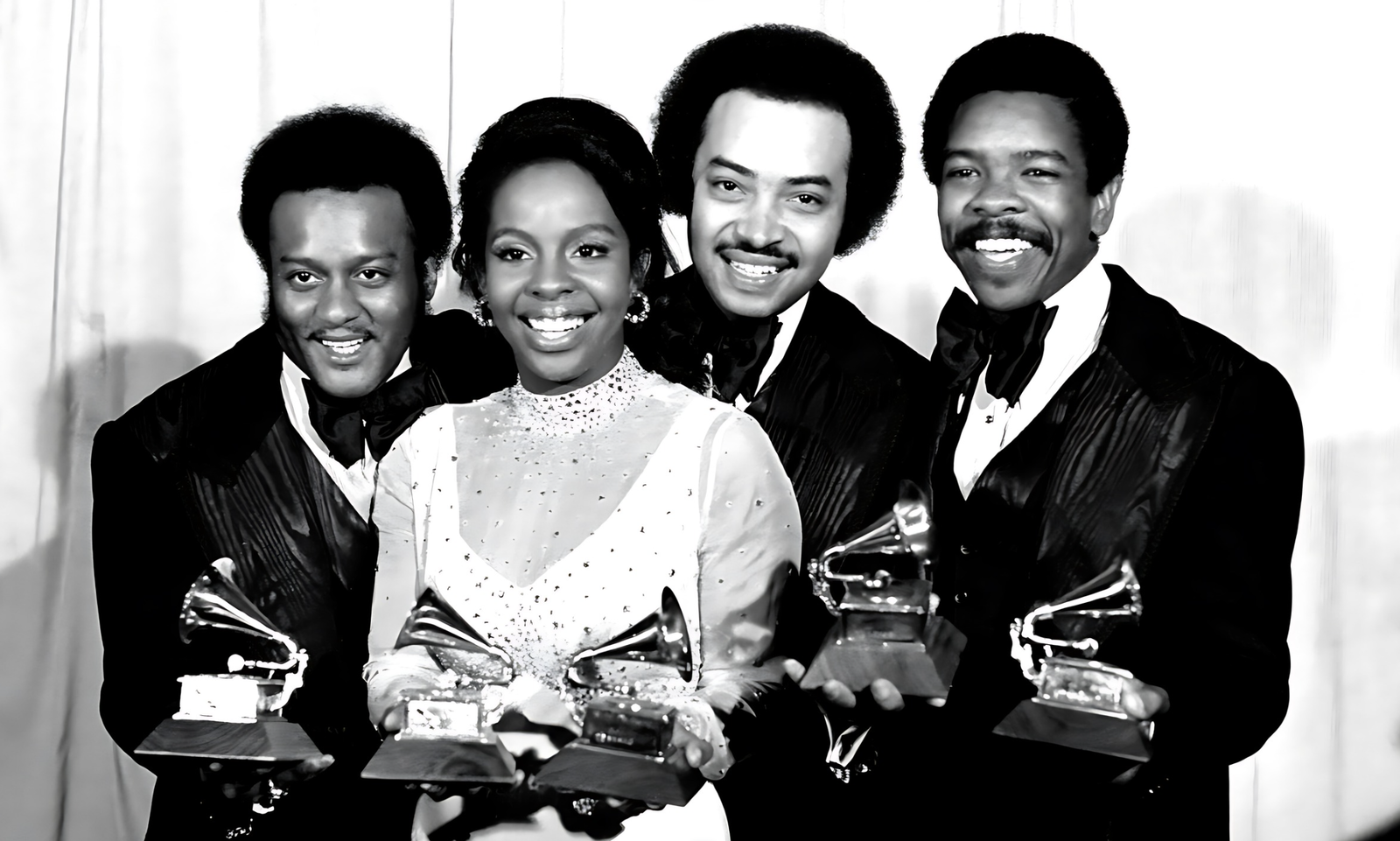 Gladys_Knight__The_Pips