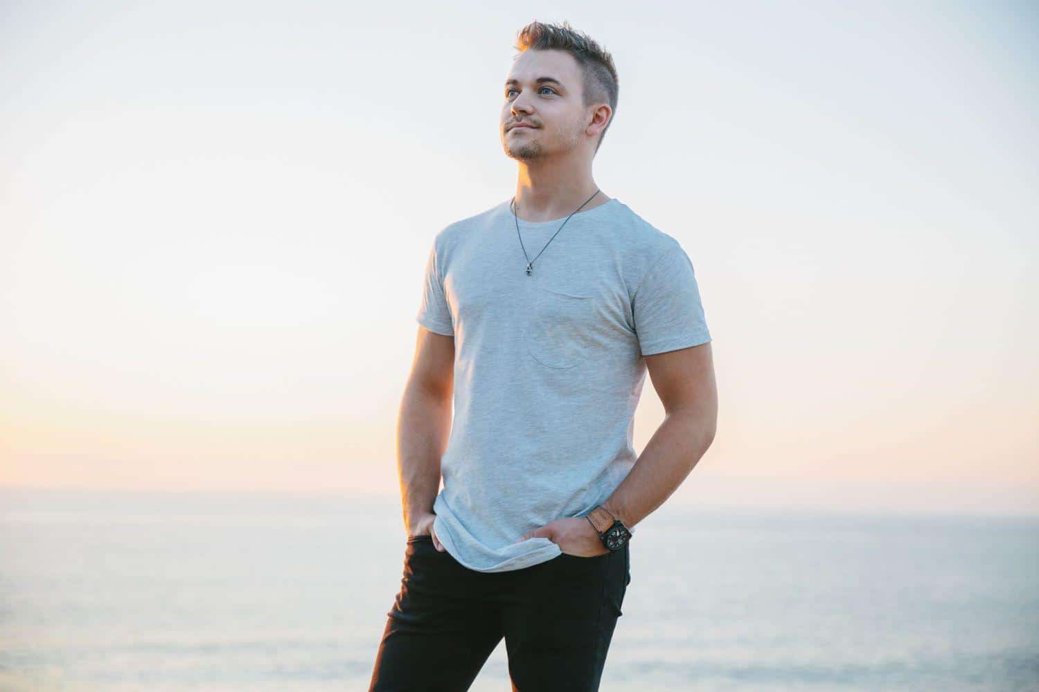 Hunter_Hayes