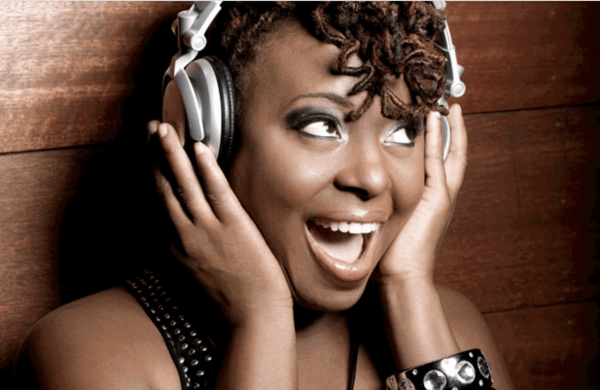 Ledisi_Anibade_Young