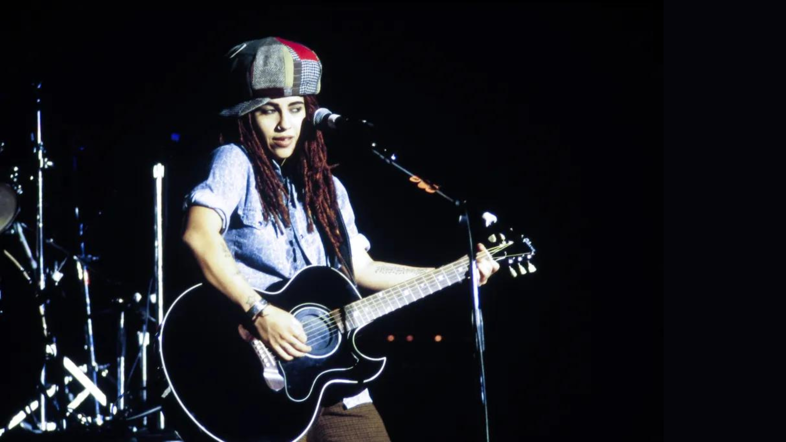 Linda_Perry