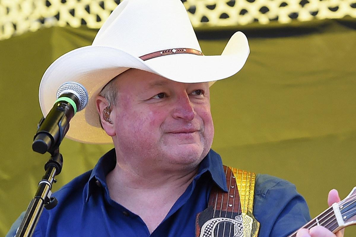 Mark_Chesnutt