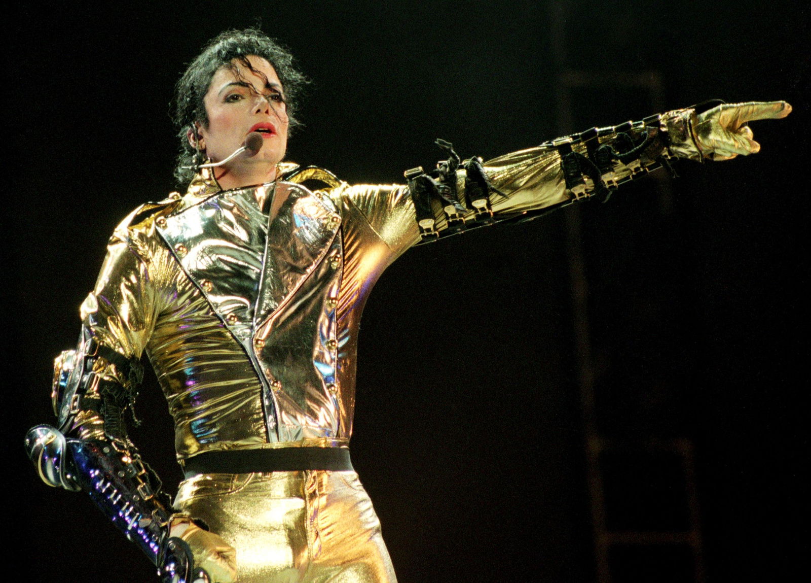 Michael_Jackson_The_King_of_Pop