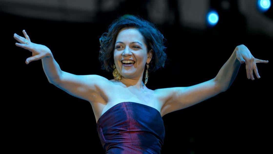 Natalia_Lafourcade