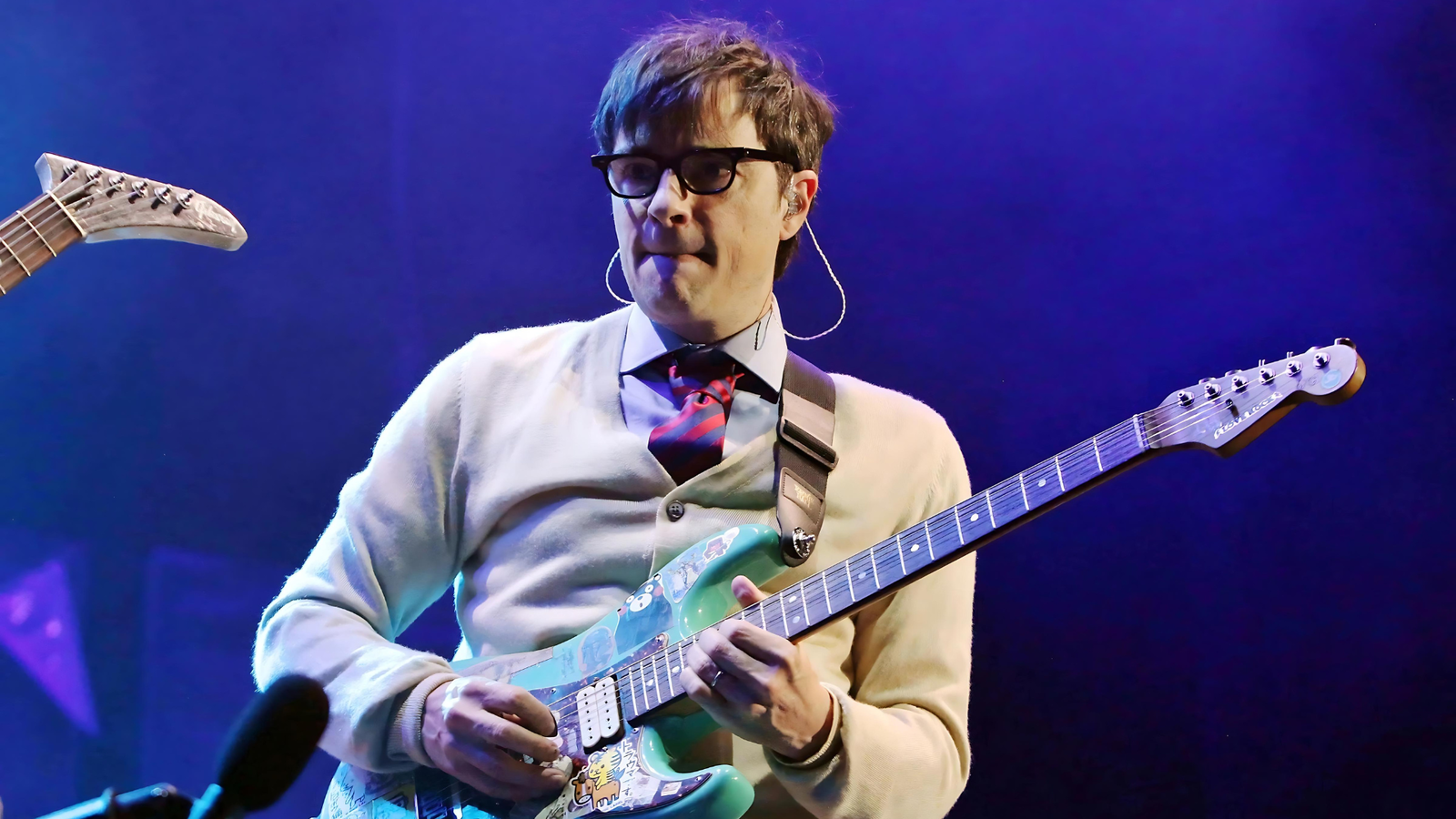 Rivers_Cuomo_Weezer