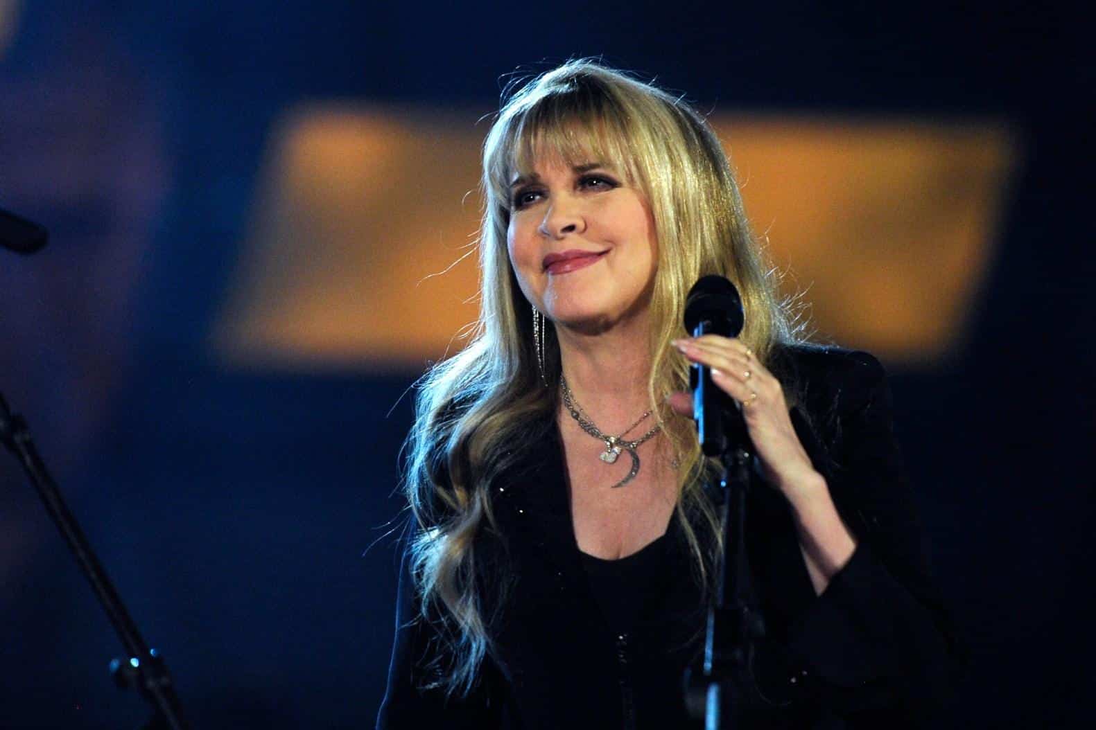 Stevie_Nicks_The_Enchanting_Voice_of_Fleetwood_Mac