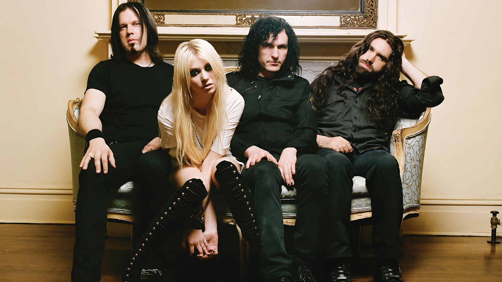 The_Creation_of_The_Pretty_Reckless_A_Defining_Moment