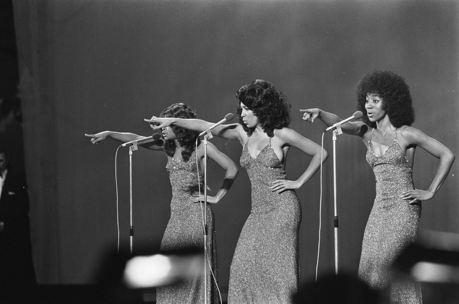 The_Perfect_Blend_Collaboration_and_Harmony_in_Luther_Vandross_Music