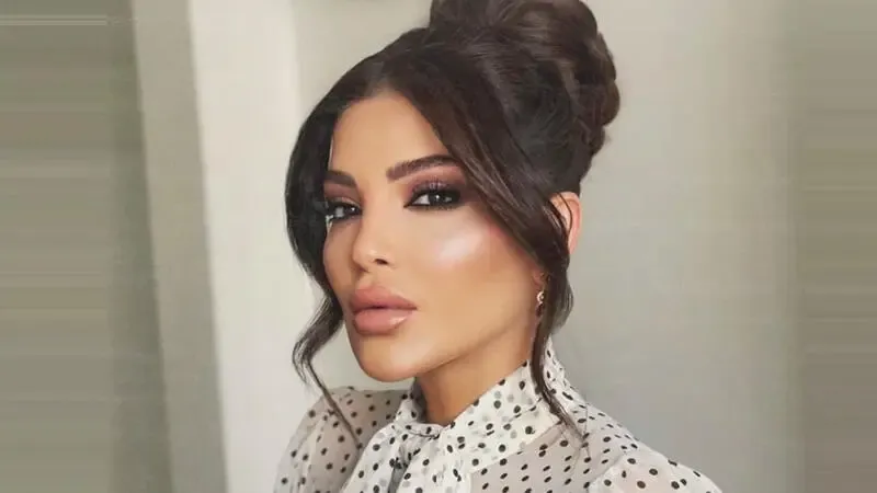 Dina_Hayek