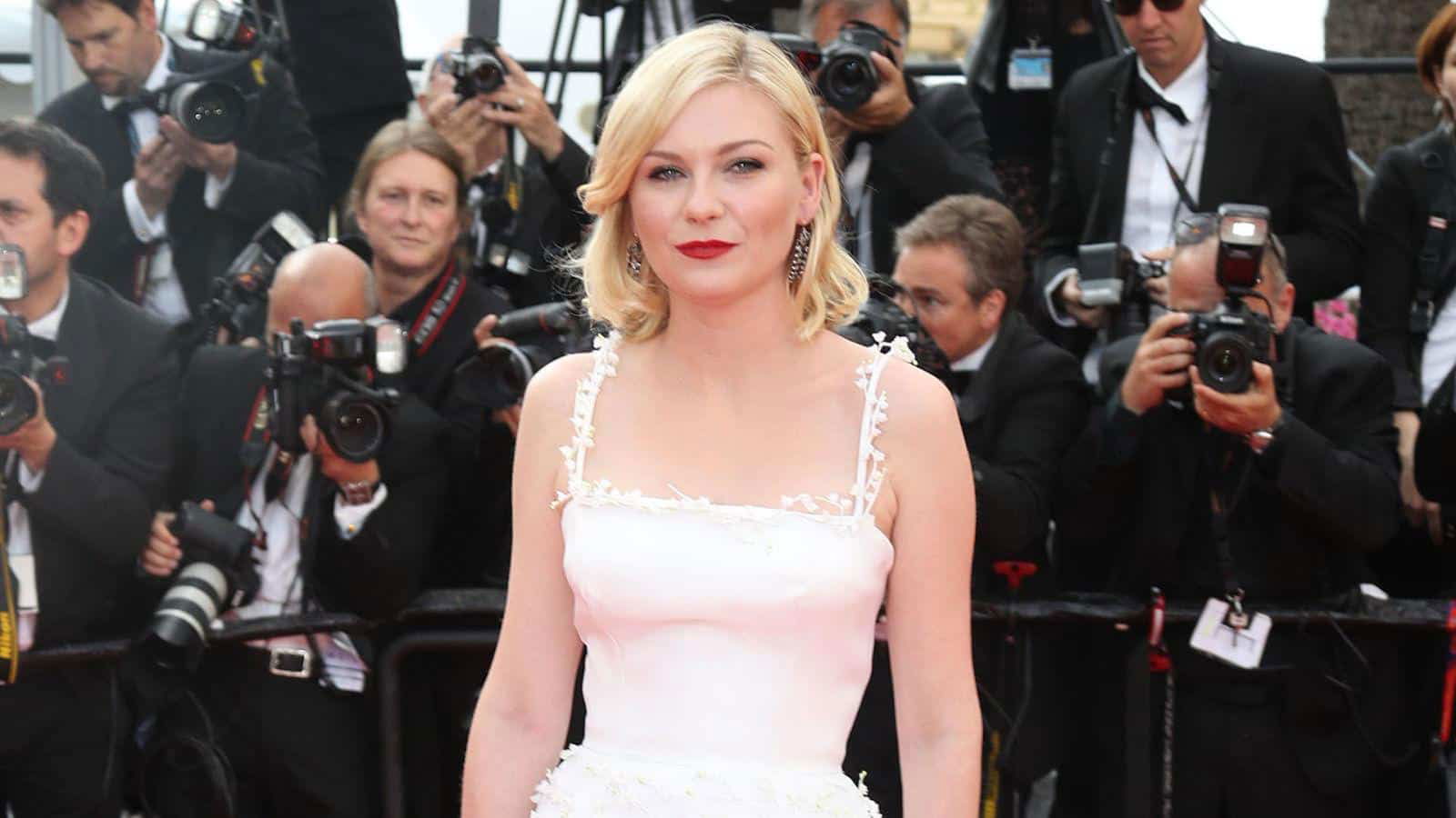 Public_and_Media_Perception_of_Kirsten_Dunsts_Height