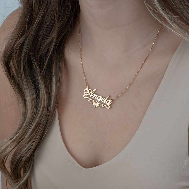 Gold name necklace