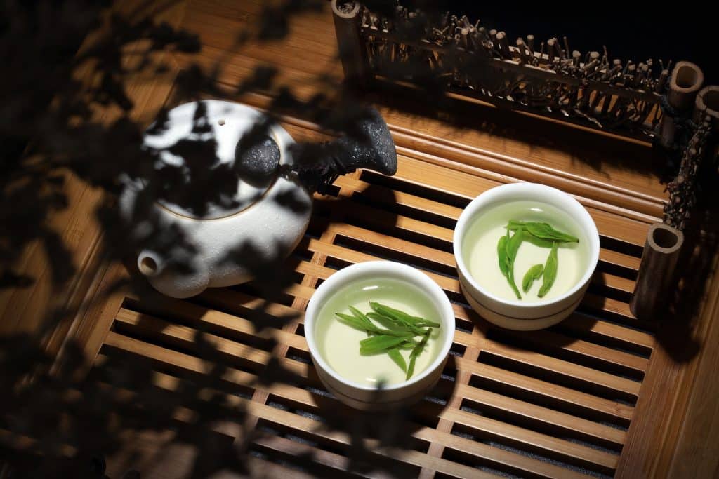 West Lake Longjing Green Tea, a National Gift