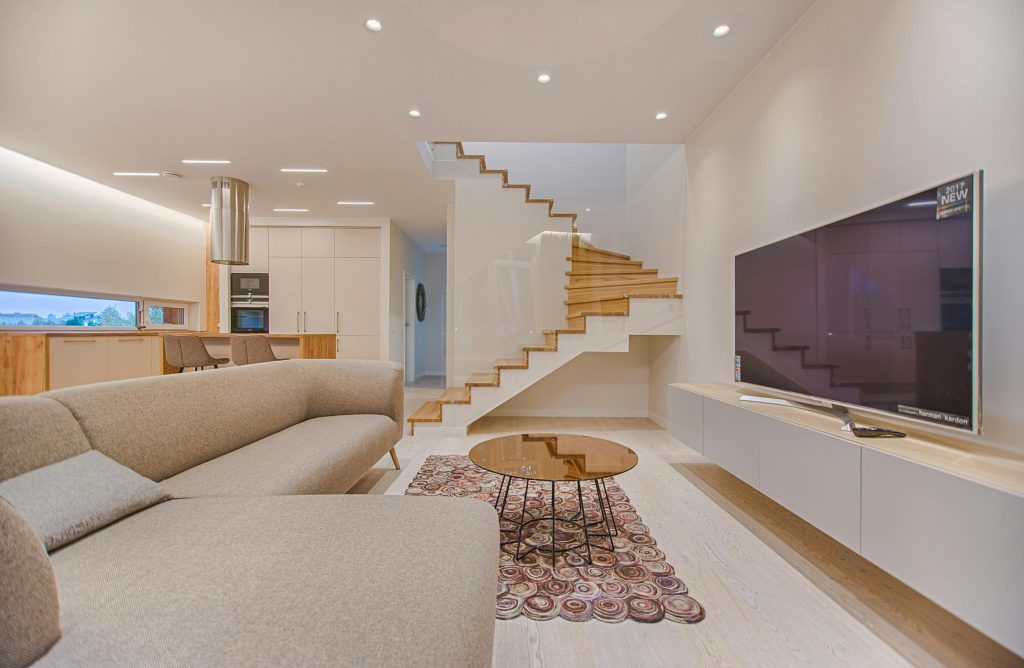 Do Luxury Homeowners Decorate Differently—Or Do They Just Know Something You Don’t?