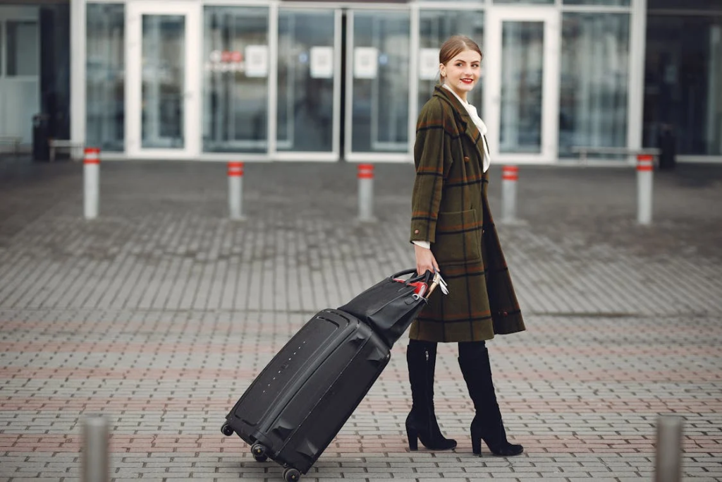 How to Travel Like a Local without Giving Up 5-Star Comfort