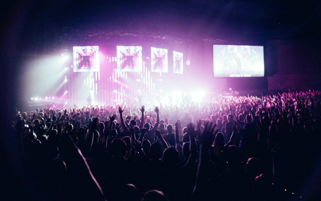 Summer 2025: Country Concerts, Festivals & No-Stress Ticket Tips
