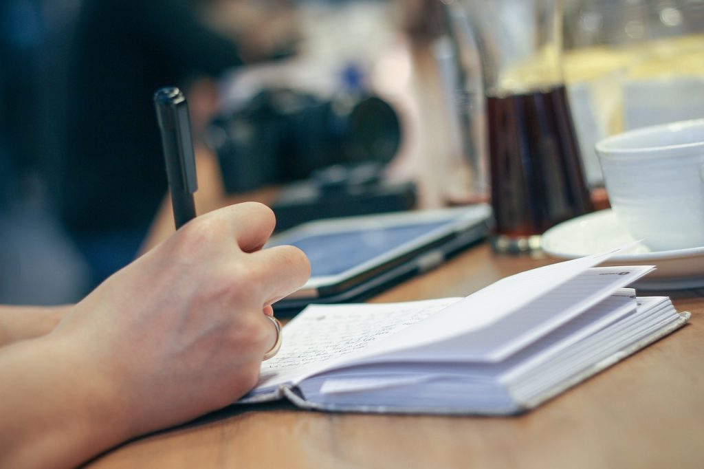 From Vibes to Verses: Crafting Essays That Speak Your Music Language