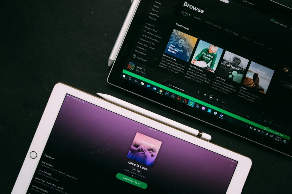 Spotify Playlists That Echo Online Casino Soundtracks