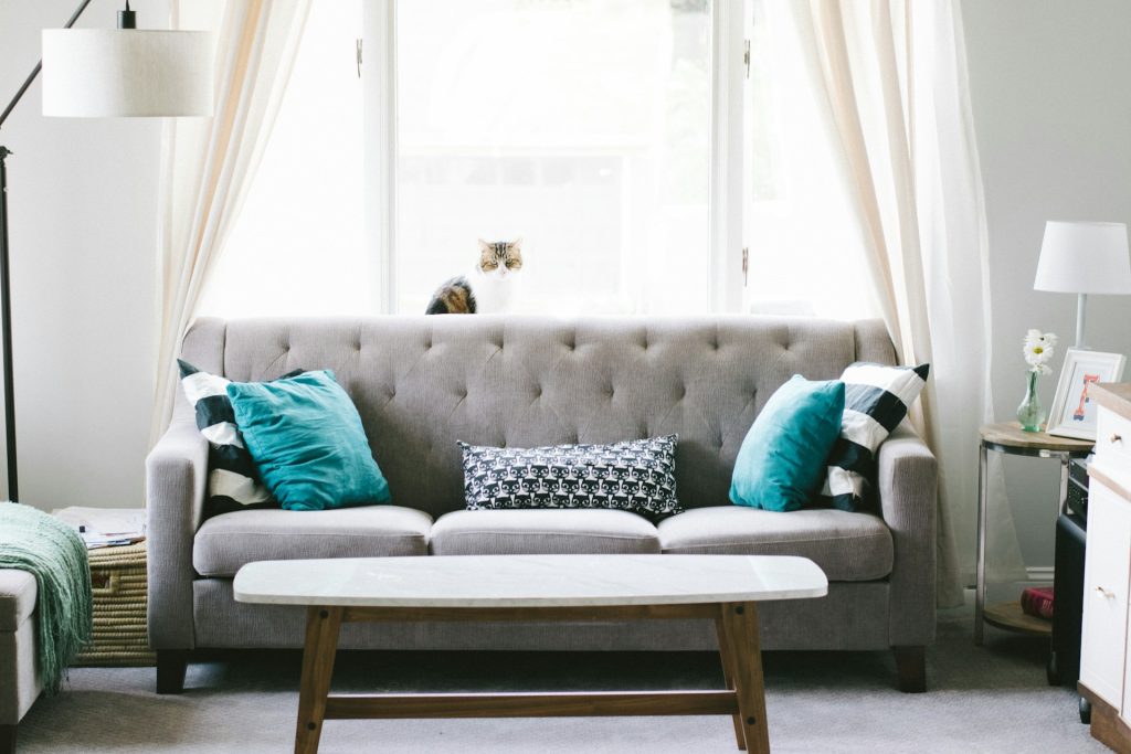Office Vibes: How Furniture Sets the Mood (and Boosts Morale)
